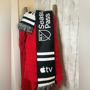 MLS Season Pass Soccer Apple TV Scarf NWOT RARE 55”